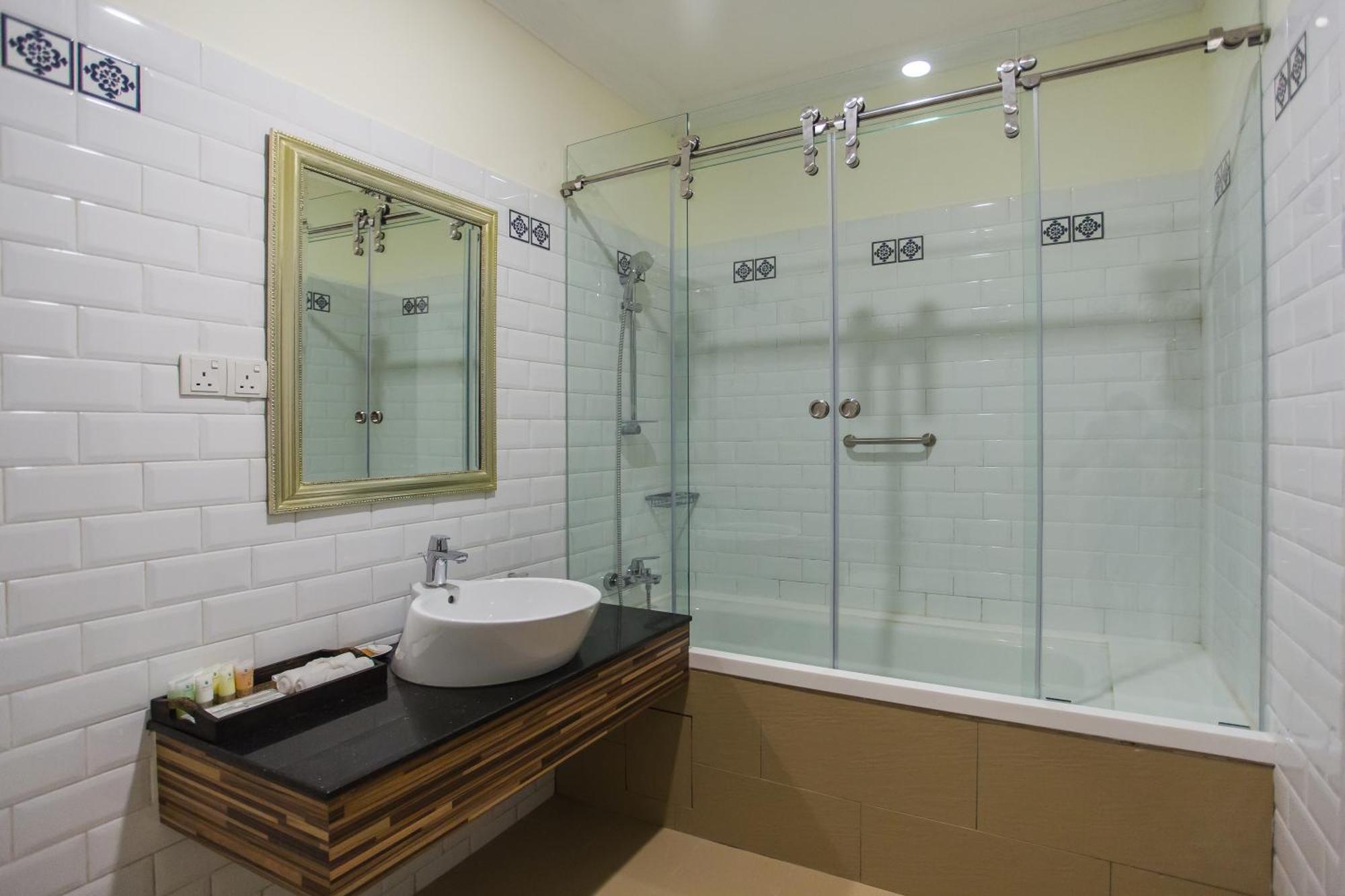 Aava Malacca Hotel Екстер'єр фото