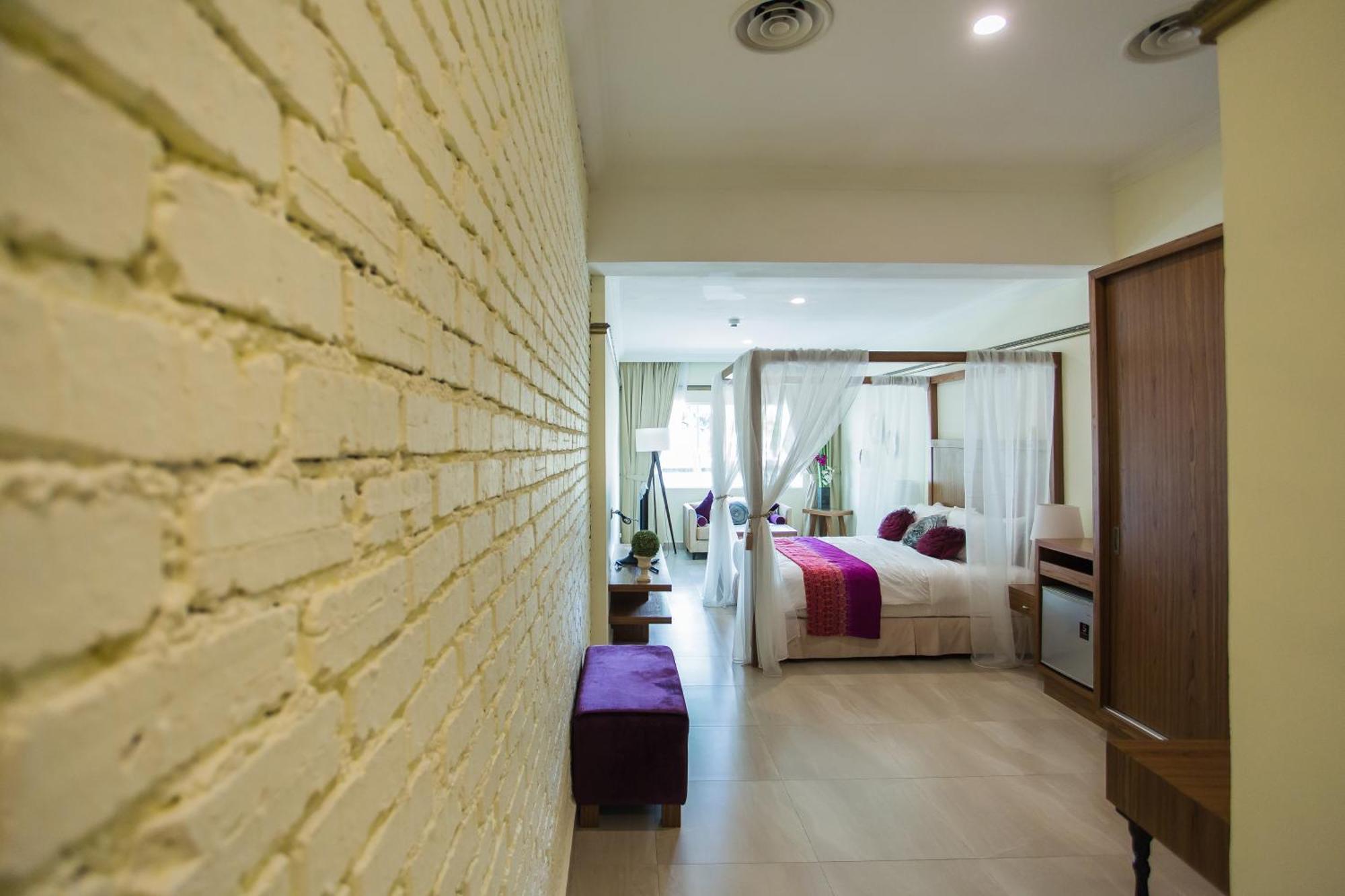 Aava Malacca Hotel Екстер'єр фото